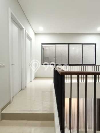 Rumah Elit Modern Tanpa Renovasi di Bintaro Tangerang Selatan Rumah Elit Modern Tanpa Renovasi di Bintaro Tangerang Selatan