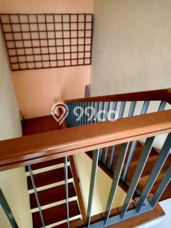 Jual Rumah Luas Megah Dengan View Cantik di Bintaro, Tangerang Selatan Jual Rumah Luas Megah Dengan View Cantik di Bintaro, Tangerang Selatan