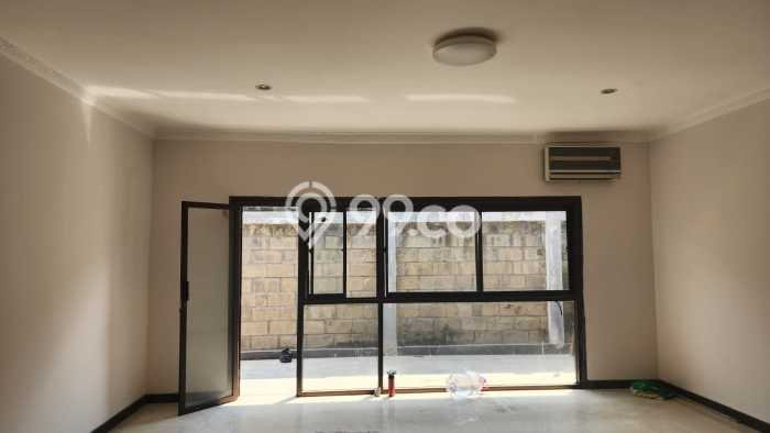 Rumah Elit Modern Tanpa Renovasi di Bintaro Tangerang Selatan Rumah Elit Modern Tanpa Renovasi di Bintaro Tangerang Selatan