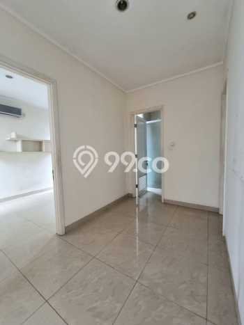 Rumah di Sektor 7-Bintaro, LT 204m², LB 250m² Rumah di Sektor 7-Bintaro, LT 204m², LB 250m²