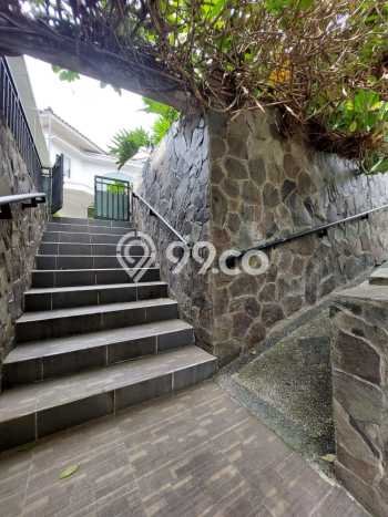 Rumah 7 KT 7 KM Fully Furnished di Bintaro, Dekat Supermarket, Tangerang Selatan Rumah 7 KT 7 KM Fully Furnished di Bintaro, Dekat Supermarket, Tangerang Selatan