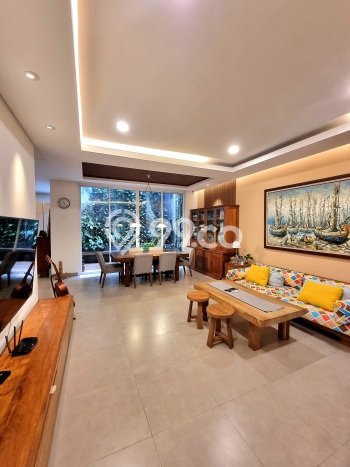 HUNIAN BERKELAS! Rumah Premium Sektor 9-Bintaro, Tangerang Selatan, Luas Tanah 135m² Luas Bangunan 180m² HUNIAN BERKELAS! Rumah Premium Sektor 9-Bintaro, Tangerang Selatan, Luas Tanah 135m² Luas Bangunan 180m²