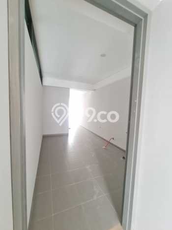 Rumah Modern 3 Kamar Siap Huni di Bintaro, Dekat Pusat Perbelanjaan, Jakarta Selatan Rumah Modern 3 Kamar Siap Huni di Bintaro, Dekat Pusat Perbelanjaan, Jakarta Selatan