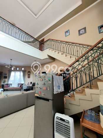 Rumah Nyaman untuk Keluarga di Bintaro - 5 KT Rumah Nyaman untuk Keluarga di Bintaro - 5 KT