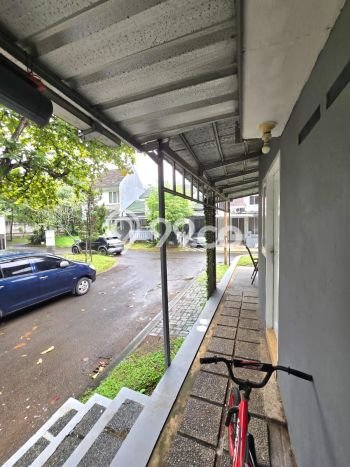 Rumah 2 KT 2 KM Newly Built di Lokasi Prestisius Bintaro, Tangerang Selatan Rumah 2 KT 2 KM Newly Built di Lokasi Prestisius Bintaro, Tangerang Selatan