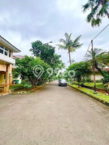 Rumah 4 KT 4 KM di Kawasan Bintaro, Tangerang Selatan Rumah 4 KT 4 KM di Kawasan Bintaro, Tangerang Selatan