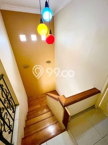 Rumah 4 KT 4 KM di Kawasan Bintaro, Tangerang Selatan Rumah 4 KT 4 KM di Kawasan Bintaro, Tangerang Selatan