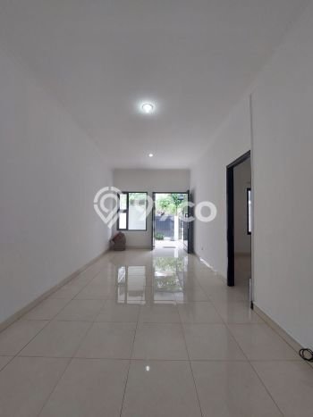 For Sale Hunian Rumah Nyaman 3 Kamar di Bintaro, Tangerang Selatan For Sale Hunian Rumah Nyaman 3 Kamar di Bintaro, Tangerang Selatan