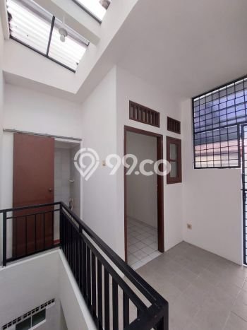 For Sale Hunian Rumah Nyaman 3 Kamar di Bintaro, Tangerang Selatan For Sale Hunian Rumah Nyaman 3 Kamar di Bintaro, Tangerang Selatan
