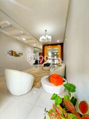 PROPERTI PILIHAN! Rumah Nyaman di Bintaro, Luas 529m² Bangunan 315m² PROPERTI PILIHAN! Rumah Nyaman di Bintaro, Luas 529m² Bangunan 315m²
