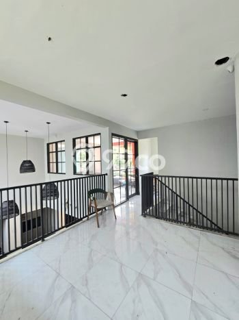 Dijual Cepat Rumah 2 KT 2 KM di Bintaro, Tangerang Selatan Dijual Cepat Rumah 2 KT 2 KM di Bintaro, Tangerang Selatan
