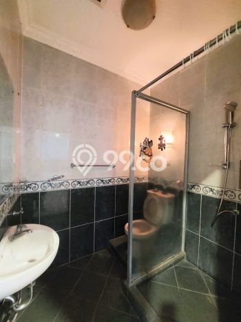 Rumah LT 400m² area Bintaro, Dekat Bintaro, Tangerang Selatan, Tangerang Selatan Rumah LT 400m² area Bintaro, Dekat Bintaro, Tangerang Selatan, Tangerang Selatan