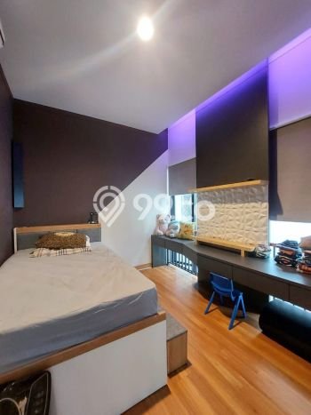 Dijual Rumah Luas Elegan Dengan View Cantik di Bintaro, Tangerang Selatan Dijual Rumah Luas Elegan Dengan View Cantik di Bintaro, Tangerang Selatan