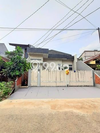 Jual Rumah 3 KT di Ciputat, Tangerang Selatan - LT 127m² Jual Rumah 3 KT di Ciputat, Tangerang Selatan - LT 127m²