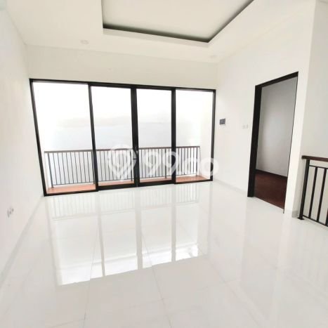 Jual Rumah 3 KT di Graha Raya, Tangerang - LT 80m² Jual Rumah 3 KT di Graha Raya, Tangerang - LT 80m²