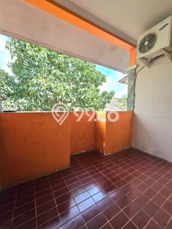 DIJUAL CEPAT! Rumah area Petukangan, Jakarta Selatan, Luas 200m² LB 120m² BISA KPR! DIJUAL CEPAT! Rumah area Petukangan, Jakarta Selatan, Luas 200m² LB 120m² BISA KPR!
