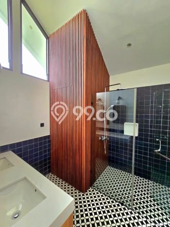 Rumah Mewah LB 268m2 Siap Pakai Desain Elegan di Cipete, Jakarta Selatan Rumah Mewah LB 268m2 Siap Pakai Desain Elegan di Cipete, Jakarta Selatan