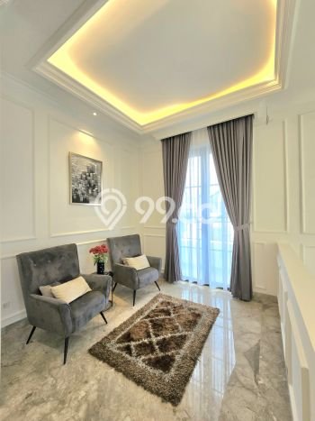 Bisa KPR! Rumah Bintaro, Tangerang Selatan, Luas 310m² LB 365m² Bisa KPR! Rumah Bintaro, Tangerang Selatan, Luas 310m² LB 365m²