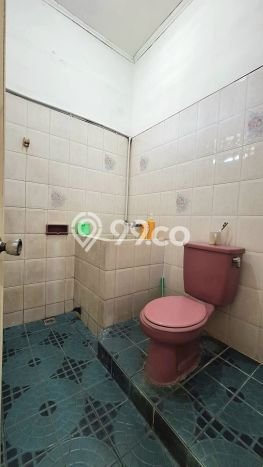 Jual Rumah Luas Elegan Dengan View Eksklusif di Bintaro, Jakarta Selatan Jual Rumah Luas Elegan Dengan View Eksklusif di Bintaro, Jakarta Selatan