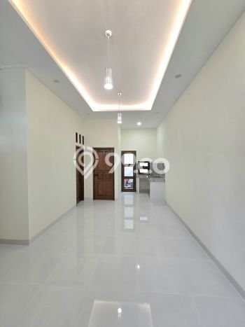 Dijual Hunian Rumah Terawat 3 KT di Bintaro, Tangerang Selatan Dijual Hunian Rumah Terawat 3 KT di Bintaro, Tangerang Selatan