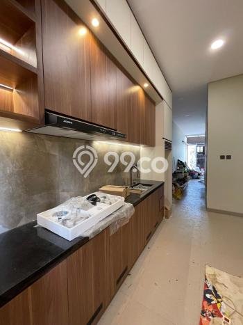Rumah Elit Modern Tanpa Renovasi di Bintaro Tangerang Selatan Rumah Elit Modern Tanpa Renovasi di Bintaro Tangerang Selatan