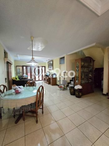 DIJUAL CEPAT! Rumah area Petukangan, Jakarta Selatan, Luas 200m² LB 120m² BISA KPR! DIJUAL CEPAT! Rumah area Petukangan, Jakarta Selatan, Luas 200m² LB 120m² BISA KPR!