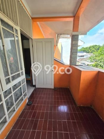 DIJUAL CEPAT! Rumah area Petukangan, Jakarta Selatan, Luas 200m² LB 120m² BISA KPR! DIJUAL CEPAT! Rumah area Petukangan, Jakarta Selatan, Luas 200m² LB 120m² BISA KPR!