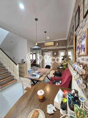 Rumah Elit Modern Tanpa Renovasi di Bintaro Tangerang Selatan Rumah Elit Modern Tanpa Renovasi di Bintaro Tangerang Selatan