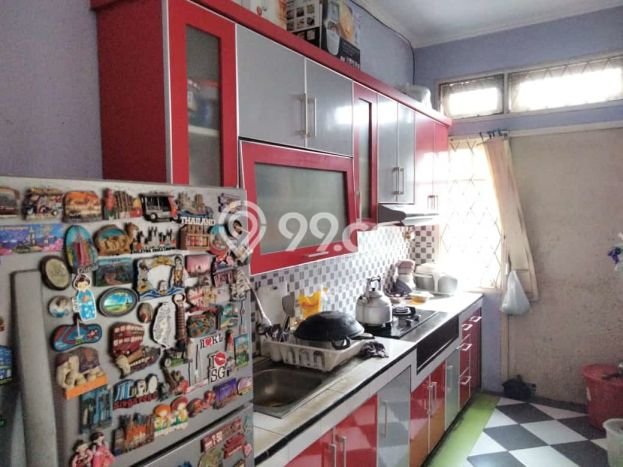 Dijual Rumah Eksklusif 3 KT di Graha Raya, Tangerang Selatan Dijual Rumah Eksklusif 3 KT di Graha Raya, Tangerang Selatan
