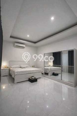 Rumah Elit Modern Tanpa Renovasi di Bintaro Tangerang Selatan Rumah Elit Modern Tanpa Renovasi di Bintaro Tangerang Selatan