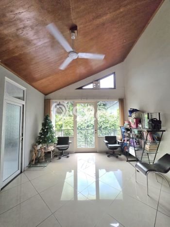HARGA SPECIAL! Rumah Asri area Bintaro, Tangerang Selatan, Luas 250m² LB 200m² BISA KPR! HARGA SPECIAL! Rumah Asri area Bintaro, Tangerang Selatan, Luas 250m² LB 200m² BISA KPR!