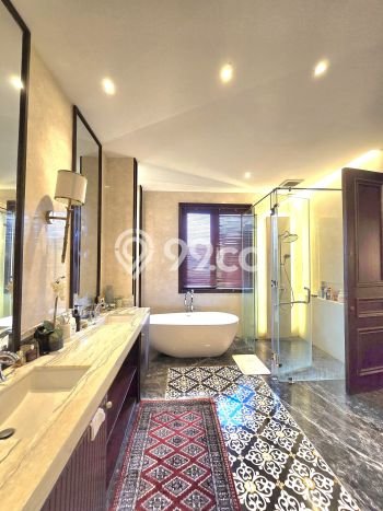 FEATURED! Rumah kawasan Bintaro, 4 KM, Lokasi Strategis, Luas 576m² Bangunan 450m² FEATURED! Rumah kawasan Bintaro, 4 KM, Lokasi Strategis, Luas 576m² Bangunan 450m²