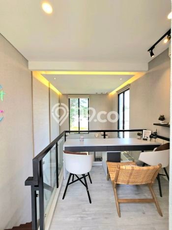 Rumah Modern 2 Kamar Terawat di Kompleks Perumahan Bintaro, Tangerang Selatan Rumah Modern 2 Kamar Terawat di Kompleks Perumahan Bintaro, Tangerang Selatan