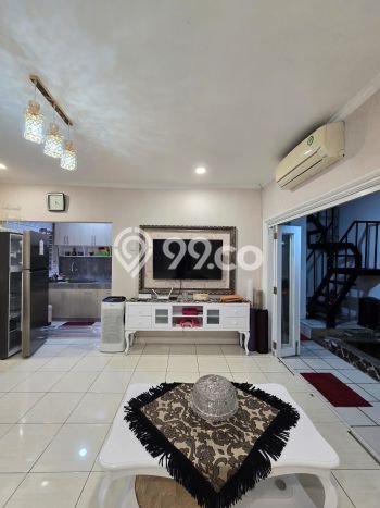 Rumah Berkualitas 2 Kamar Tidur dan 1 Kamar Mandi di Lokasi Strategis Bintaro, Tangerang Selatan Rumah Berkualitas 2 Kamar Tidur dan 1 Kamar Mandi di Lokasi Strategis Bintaro, Tangerang Selatan