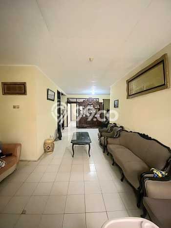 Ready to Use! Luxury House LT 180m2 Desain Modern di Bintaro Ready to Use! Luxury House LT 180m2 Desain Modern di Bintaro