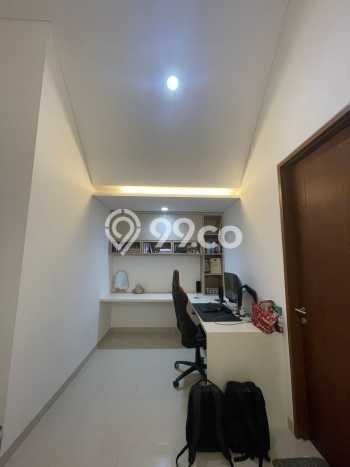 Ready to Use! Premium House LT 105m2 Desain Elegan di Rempoa Ready to Use! Premium House LT 105m2 Desain Elegan di Rempoa
