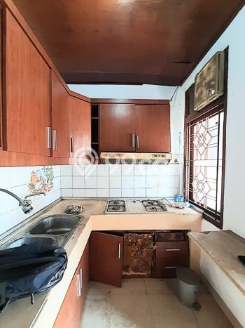 Dijual Hunian Rumah Terawat 3 Kamar di Bintaro, Tangerang Selatan Dijual Hunian Rumah Terawat 3 Kamar di Bintaro, Tangerang Selatan