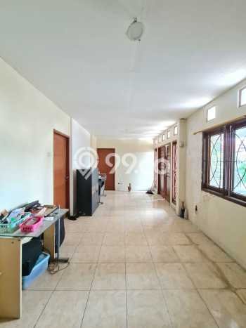 Rumah Mewah LB 500m2 Siap Pakai Desain Elegan di Bintaro, Tangerang Selatan Rumah Mewah LB 500m2 Siap Pakai Desain Elegan di Bintaro, Tangerang Selatan