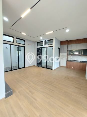 Rumah Minimalis LT 159m² Terawat di Kompleks Cluster BSD, Tangerang Rumah Minimalis LT 159m² Terawat di Kompleks Cluster BSD, Tangerang