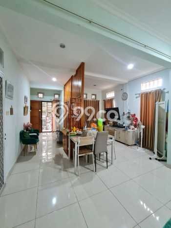 Rumah Modern 4 KT di Bintaro Tangerang Selatan Unfurnished Rumah Modern 4 KT di Bintaro Tangerang Selatan Unfurnished