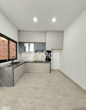 Ready to Use! Premium House LT 180m2 Desain Modern di BSD City Ready to Use! Premium House LT 180m2 Desain Modern di BSD City