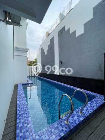 For Sale! Luxury House LT 400m2 Desain Elegan di Bintaro For Sale! Luxury House LT 400m2 Desain Elegan di Bintaro