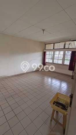 Bisa KPR! Rumah Asri area , Luas 457m2m² LB 251m2m² Bisa KPR! Rumah Asri area , Luas 457m2m² LB 251m2m²