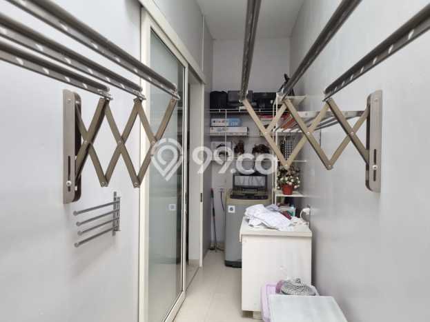 Rumah Elit Modern Tanpa Renovasi di Bintaro Tangerang Selatan Rumah Elit Modern Tanpa Renovasi di Bintaro Tangerang Selatan
