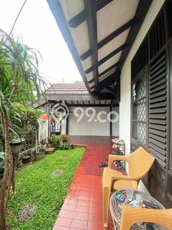 Ready to Use! Luxury House LT 180m2 Desain Modern di Bintaro Ready to Use! Luxury House LT 180m2 Desain Modern di Bintaro