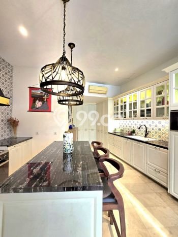 FEATURED! Rumah kawasan Bintaro, 4 KM, Lokasi Strategis, Luas 576m² Bangunan 450m² FEATURED! Rumah kawasan Bintaro, 4 KM, Lokasi Strategis, Luas 576m² Bangunan 450m²