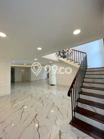 For Sale! Luxury House LT 400m2 Desain Elegan di Bintaro For Sale! Luxury House LT 400m2 Desain Elegan di Bintaro