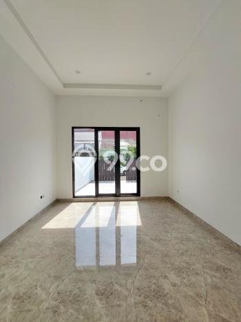 Ready to Use! Premium House LT 180m2 Desain Modern di BSD City Ready to Use! Premium House LT 180m2 Desain Modern di BSD City
