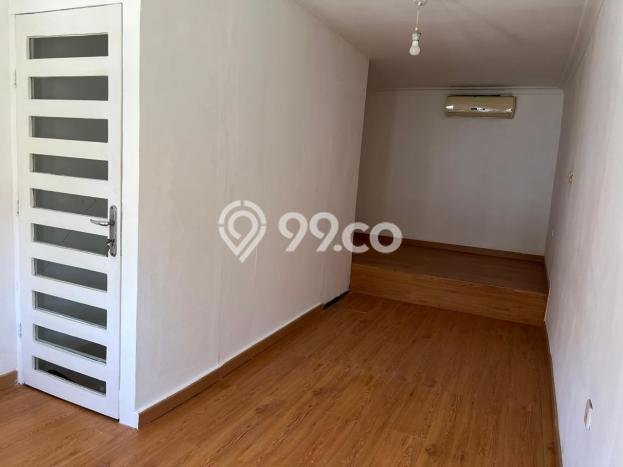 Rumah Sewa Tangerang Selatan LT 120m2 LB 180m2 Kawasan Bintaro Rumah Sewa Tangerang Selatan LT 120m2 LB 180m2 Kawasan Bintaro