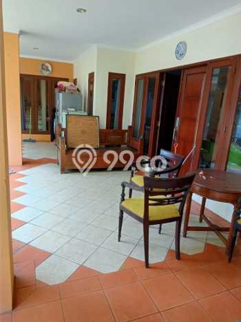 Jual Rumah Luas Megah Dengan View Cantik di Bintaro, Tangerang Selatan Jual Rumah Luas Megah Dengan View Cantik di Bintaro, Tangerang Selatan